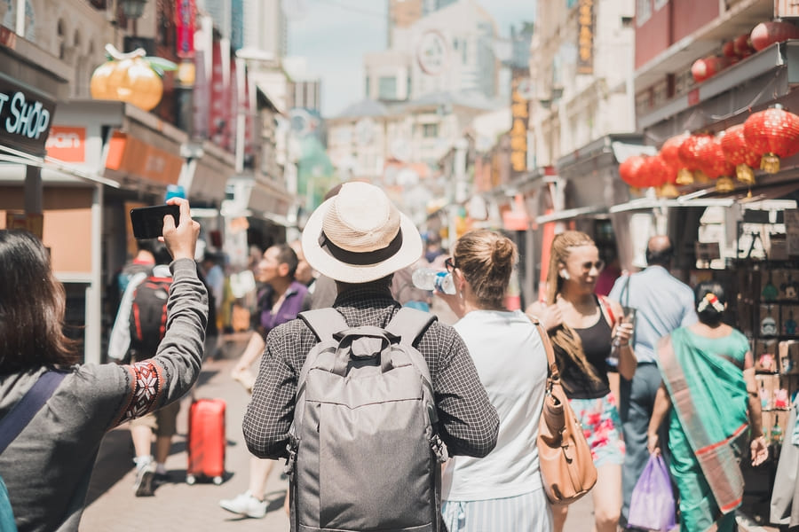 Viajero en las calles de China